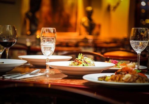 restaurant-939435_640